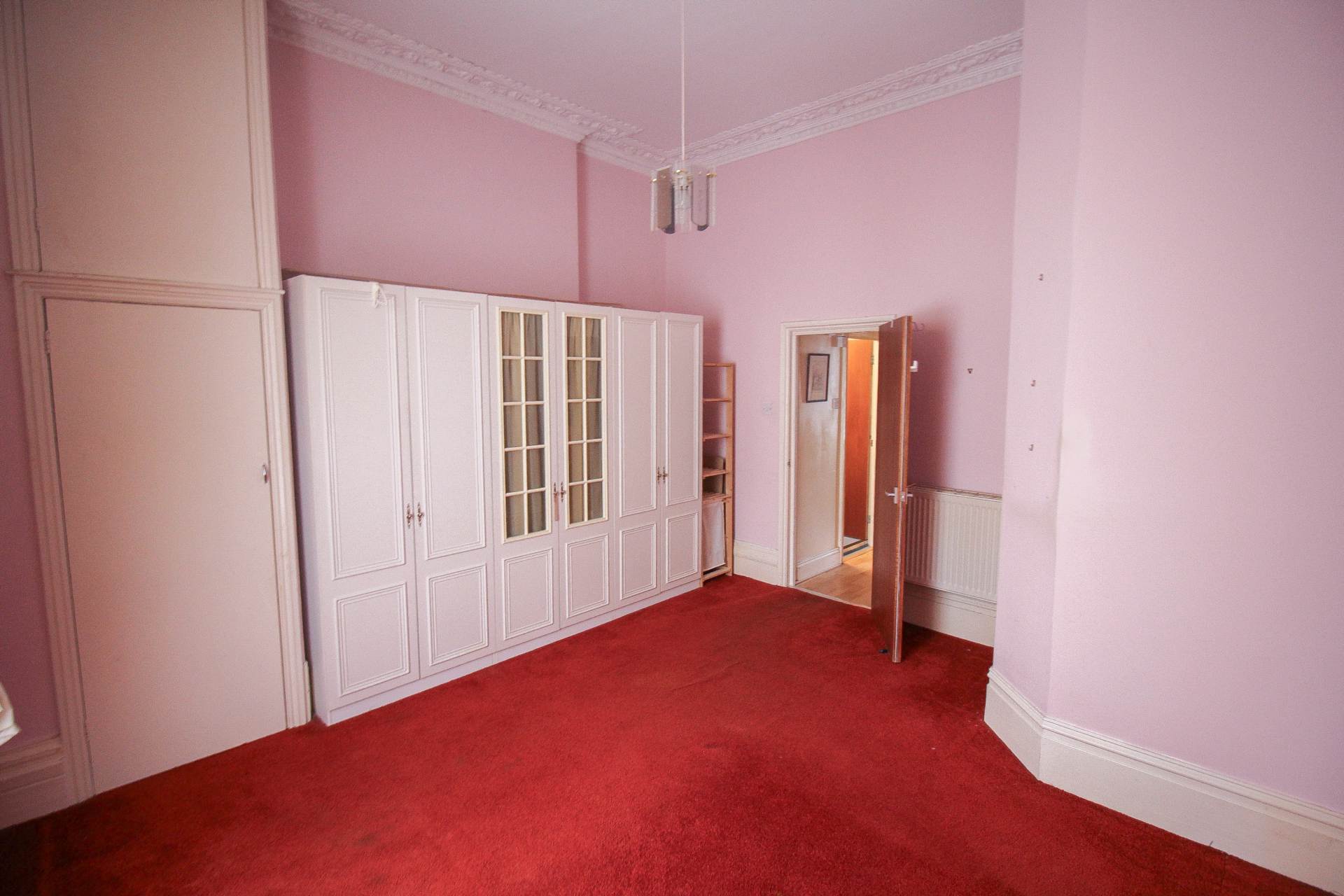 **Sea Front Location**Period Ground Floor Flat**Balcony with Amazing Coastal Views**, Image 11