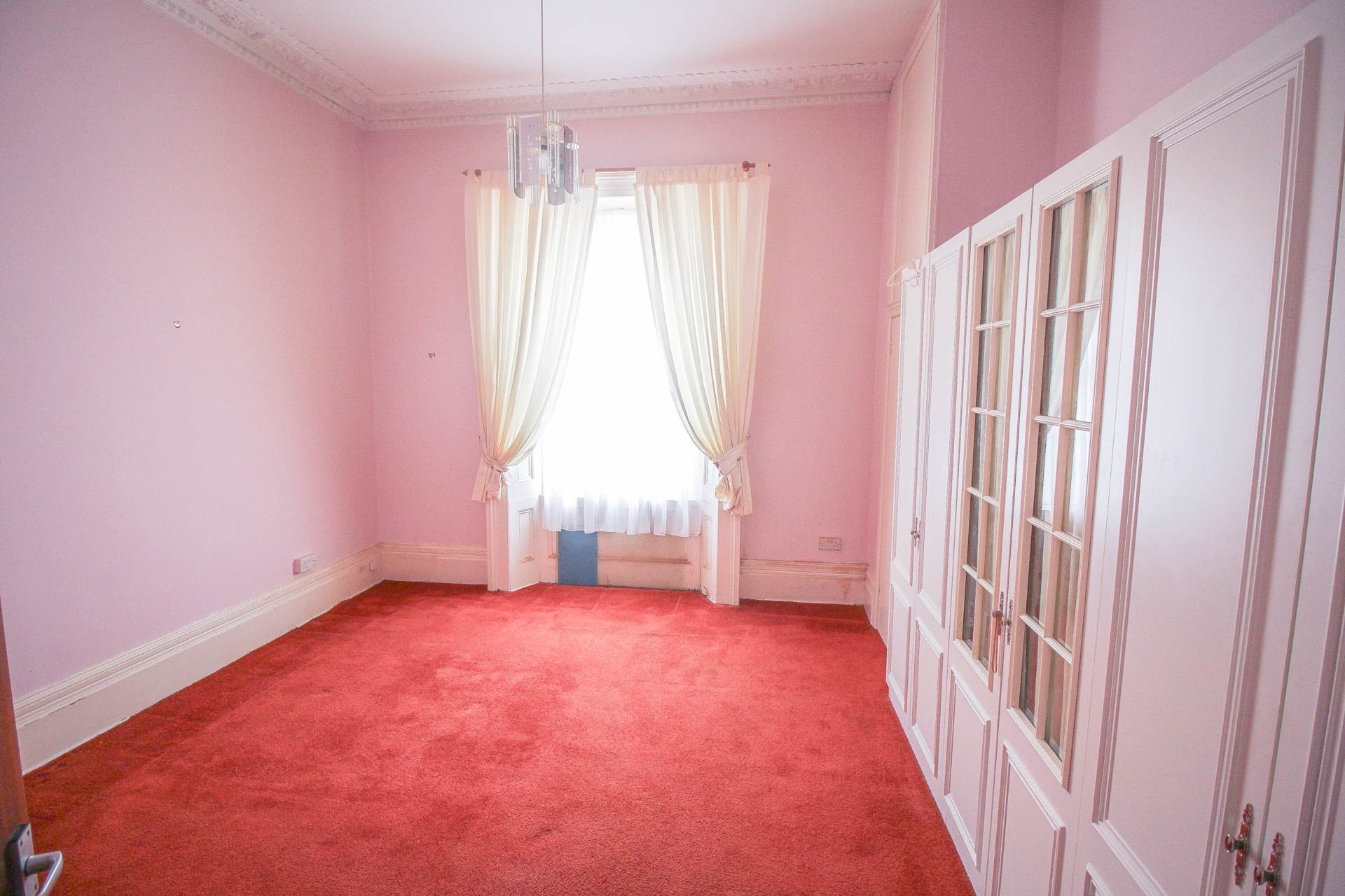 **Sea Front Location**Period Ground Floor Flat**Balcony with Amazing Coastal Views**, Image 12