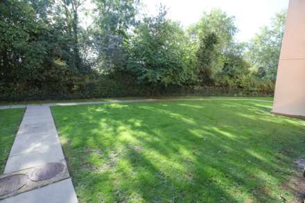 Locking Castle**Two Double Bedrooms**Garage & Parking**Excellent M5 Access**Communal Gardens**, Image 11