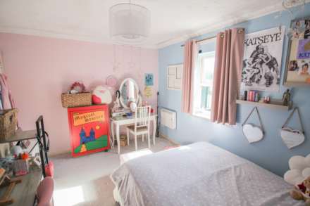 Locking Castle**Two Double Bedrooms**Garage & Parking**Excellent M5 Access**Communal Gardens**, Image 8