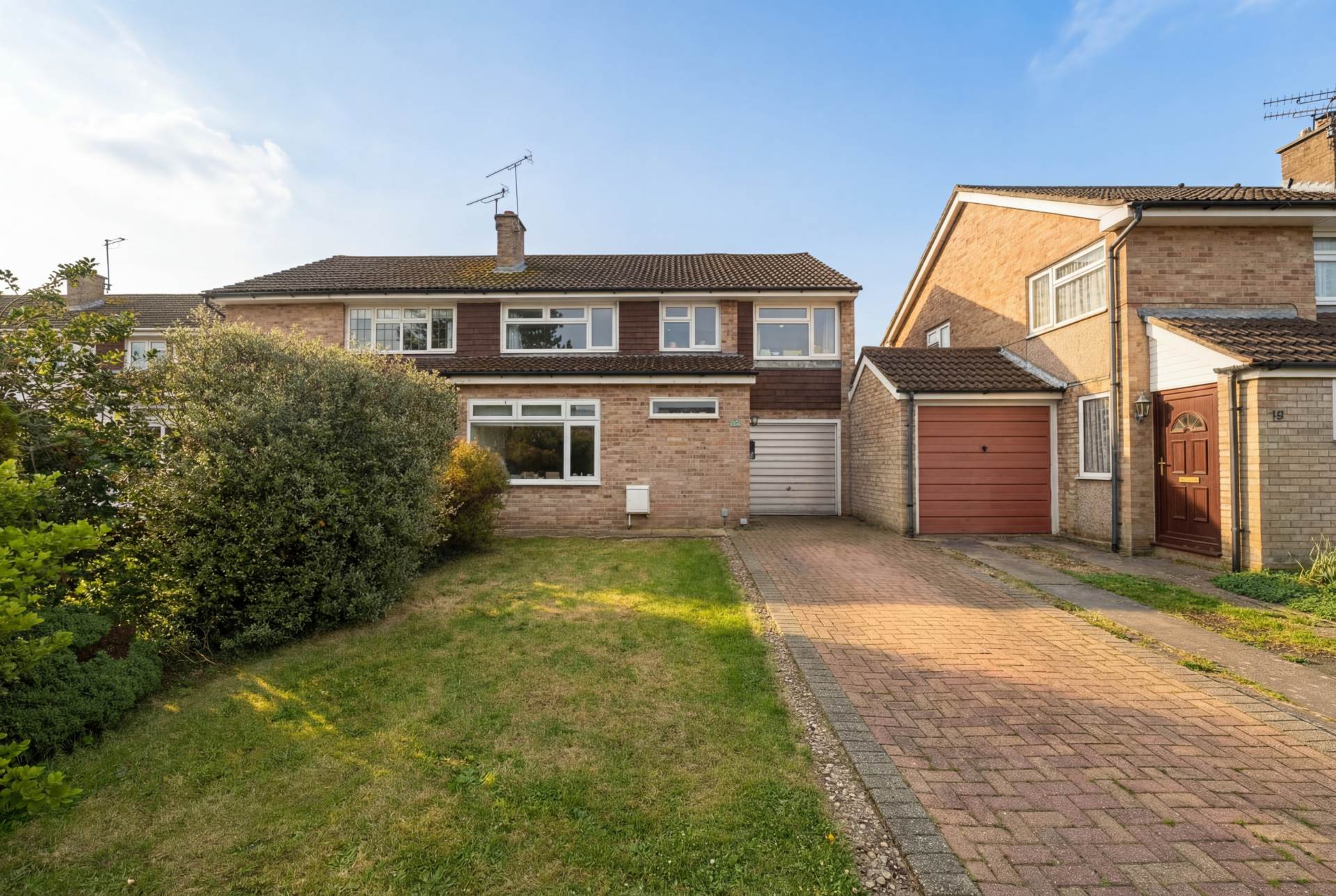 Elmhurst Road, Hutton Village - Stunningly Presented Extended Family Home!, Image 1