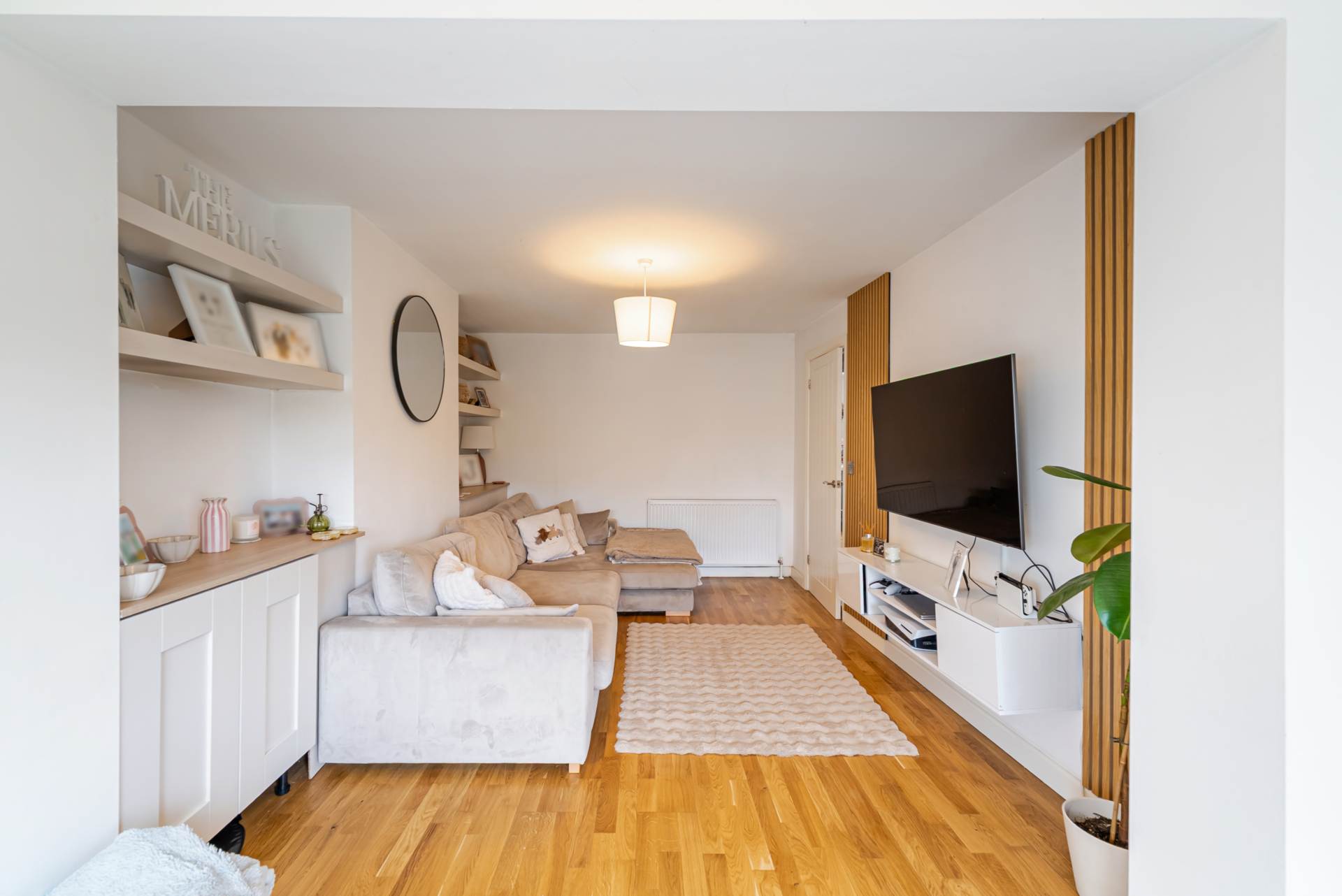 Elmhurst Road, Hutton Village - Stunningly Presented Extended Family Home!, Image 5