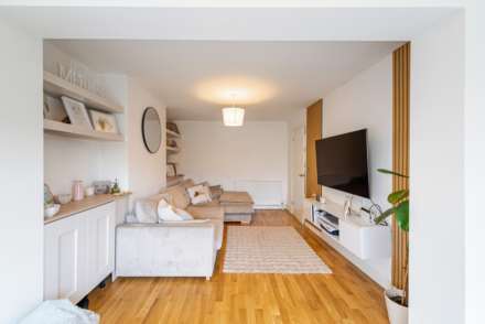 Elmhurst Road, Hutton Village - Stunningly Presented Extended Family Home!, Image 5