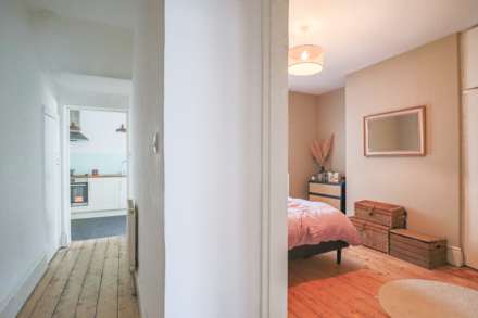 Mendip Road, Superb First Time Buy - 'Ready To Move In' Condition, Image 6