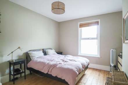 Mendip Road, Superb First Time Buy - 'Ready To Move In' Condition, Image 8