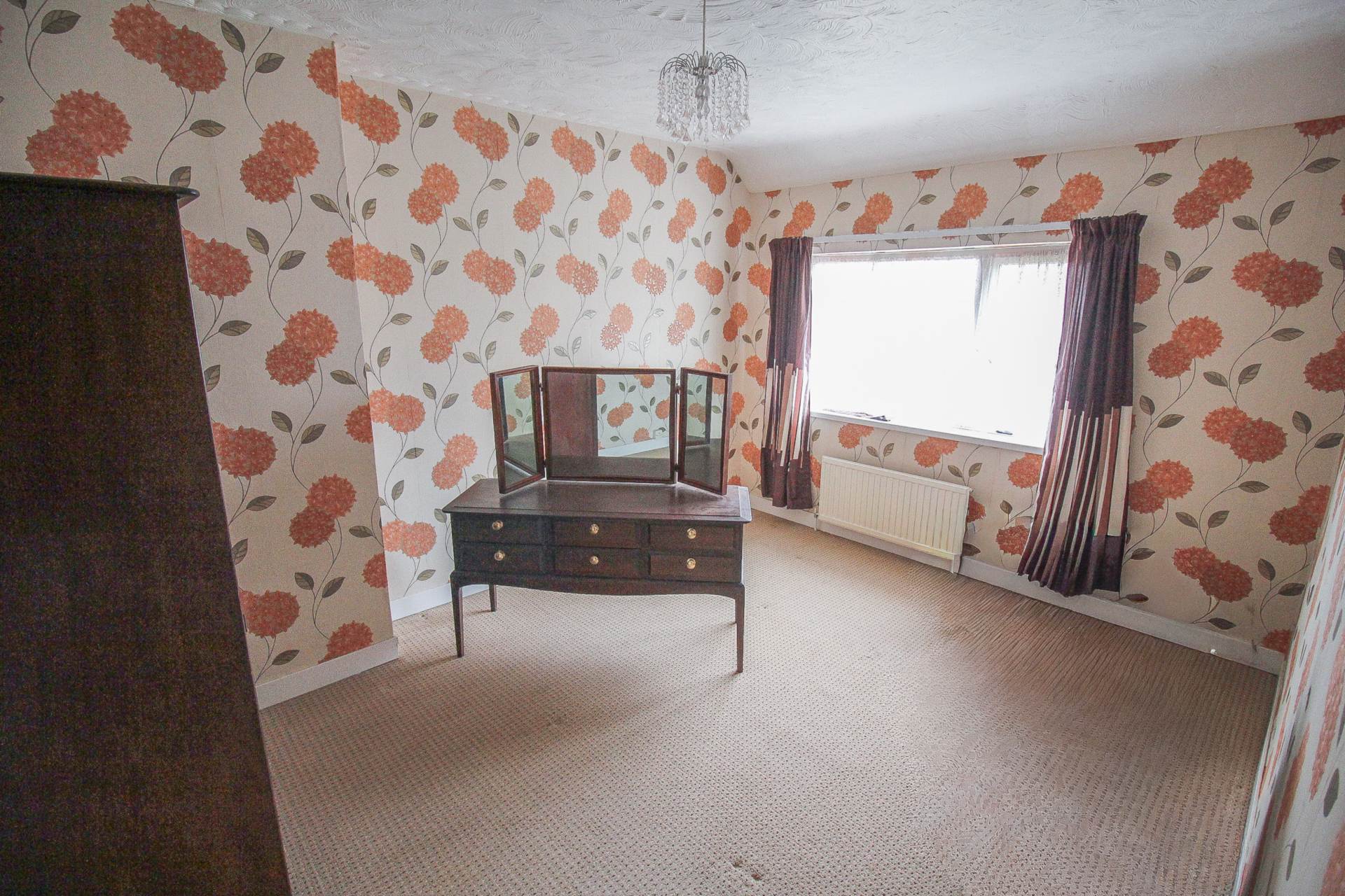 WSM**1600 SQ FT**4 BEDROOMS**3 RECEPTION AREAS**LARGE GARAGE/ELEC DOOR**, Image 4