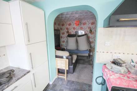 WSM**1600 SQ FT**4 BEDROOMS**3 RECEPTION AREAS**LARGE GARAGE/ELEC DOOR**, Image 12