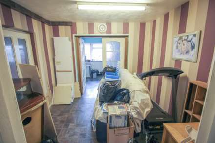 WSM**1600 SQ FT**4 BEDROOMS**3 RECEPTION AREAS**LARGE GARAGE/ELEC DOOR**, Image 9