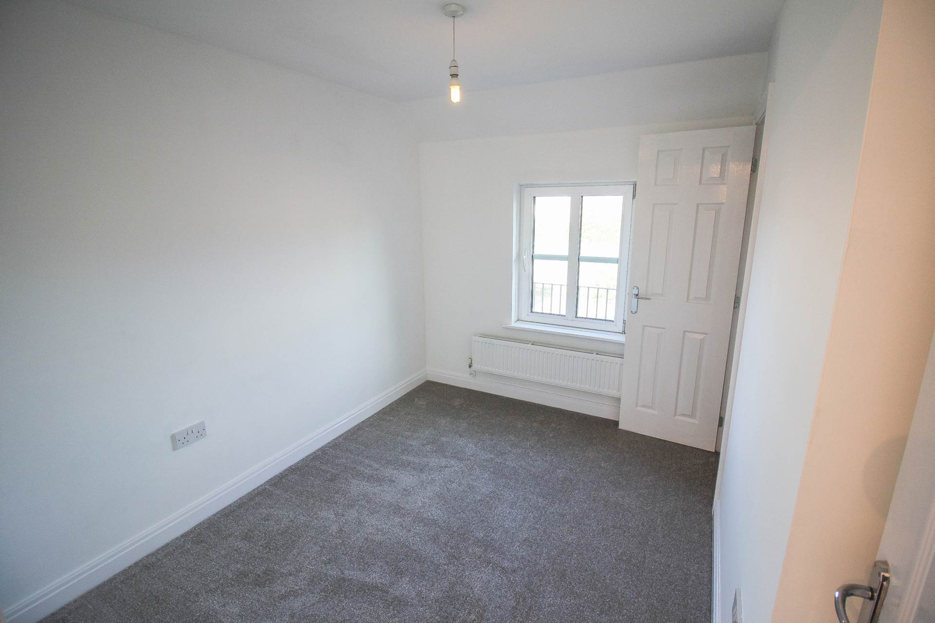 Worle Moor Road**Refurbished Throughout**Garage & Parking**Vacant**, Image 14
