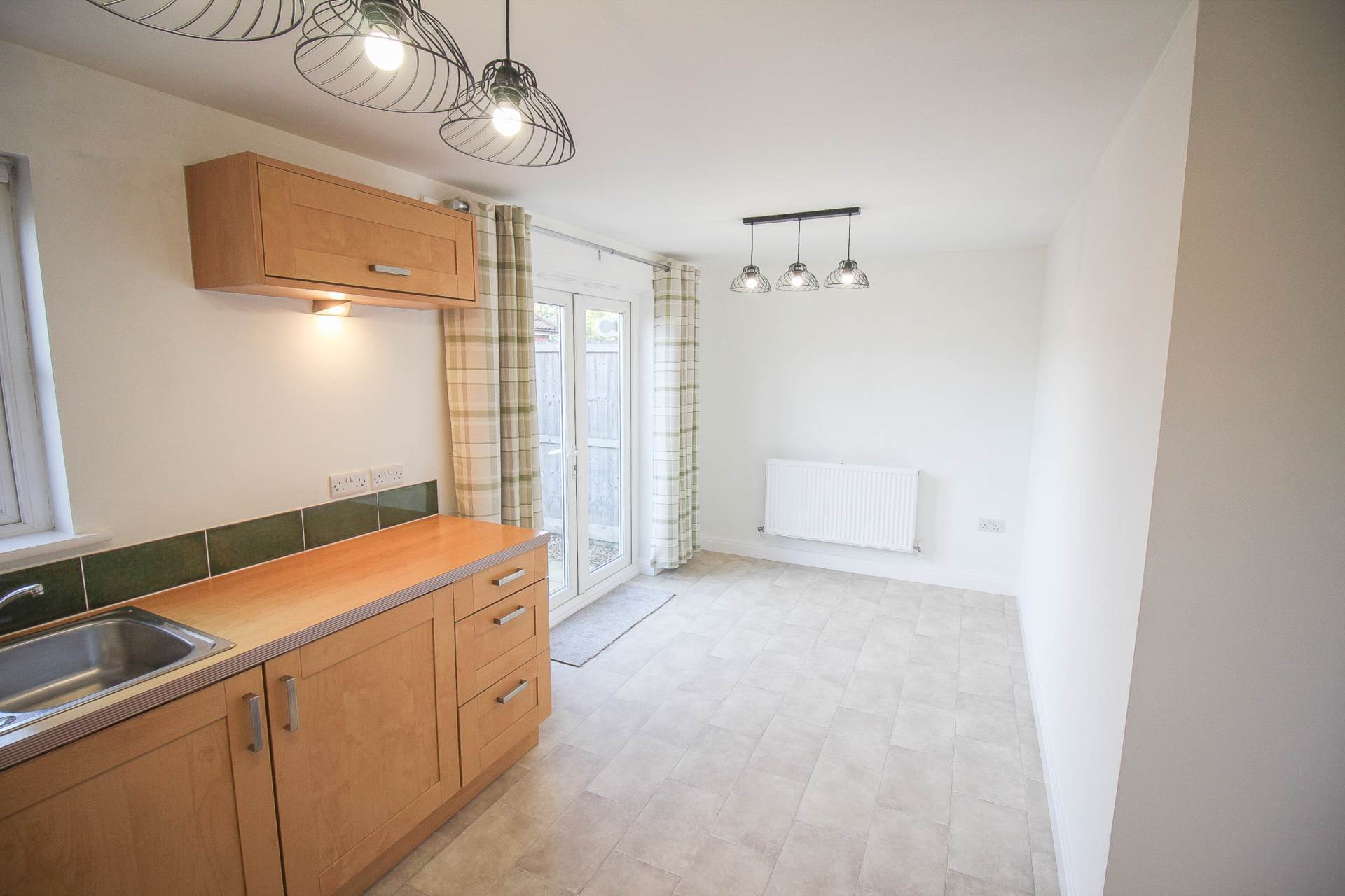 Worle Moor Road**Refurbished Throughout**Garage & Parking**Vacant**, Image 9