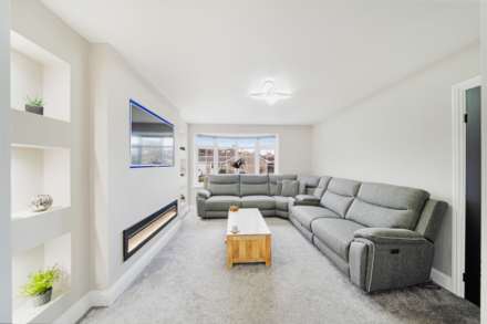 Balmoral Way, Worle Hillside - Stunningly Renovated Family Home, Image 4
