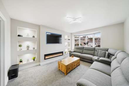 Balmoral Way, Worle Hillside - Stunningly Renovated Family Home, Image 5