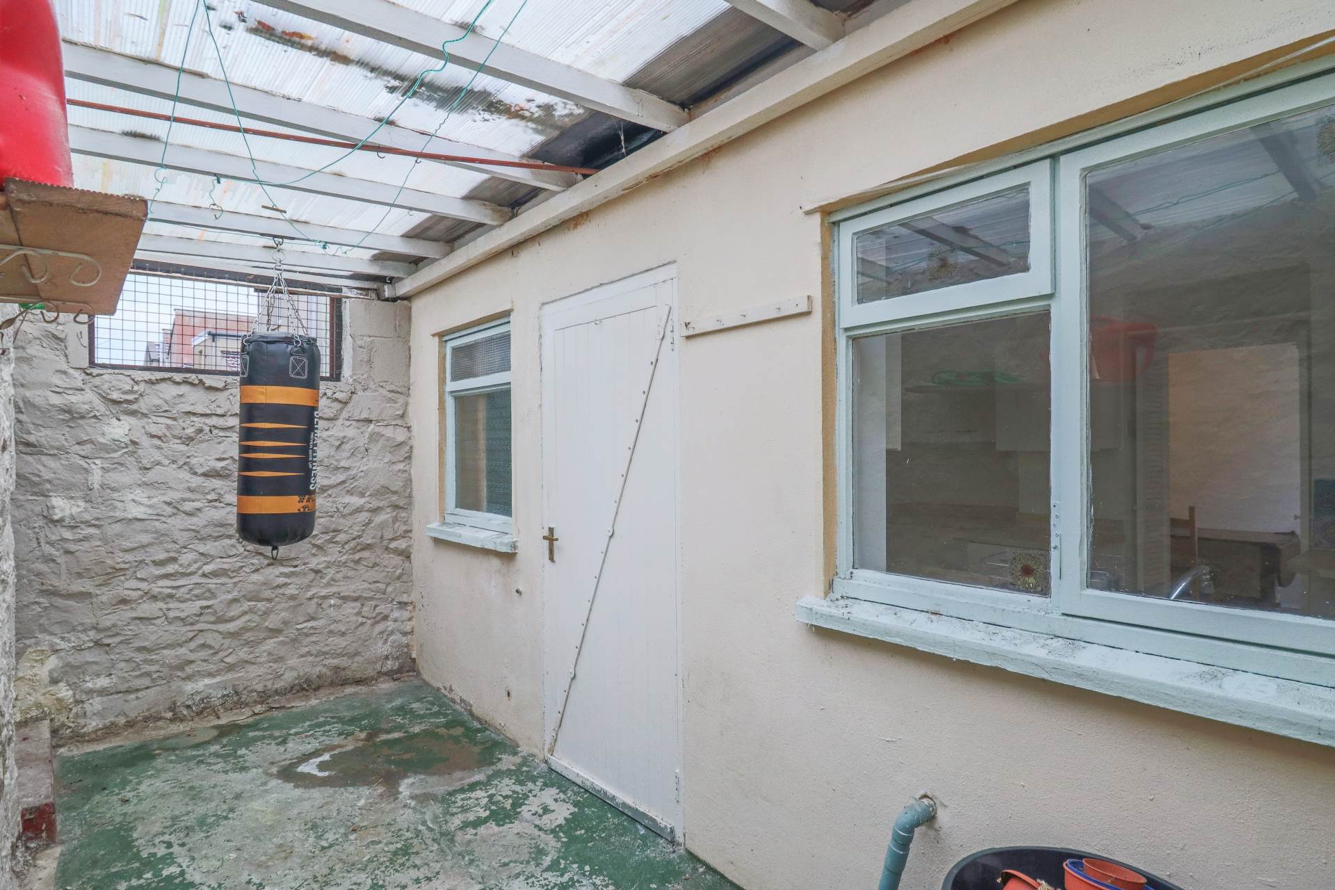 All Saints Road, Hillside - Superb Flat!, Image 12