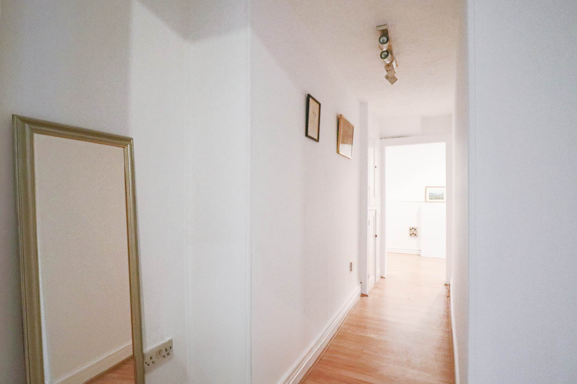 All Saints Road, Hillside - Superb Flat!, Image 6