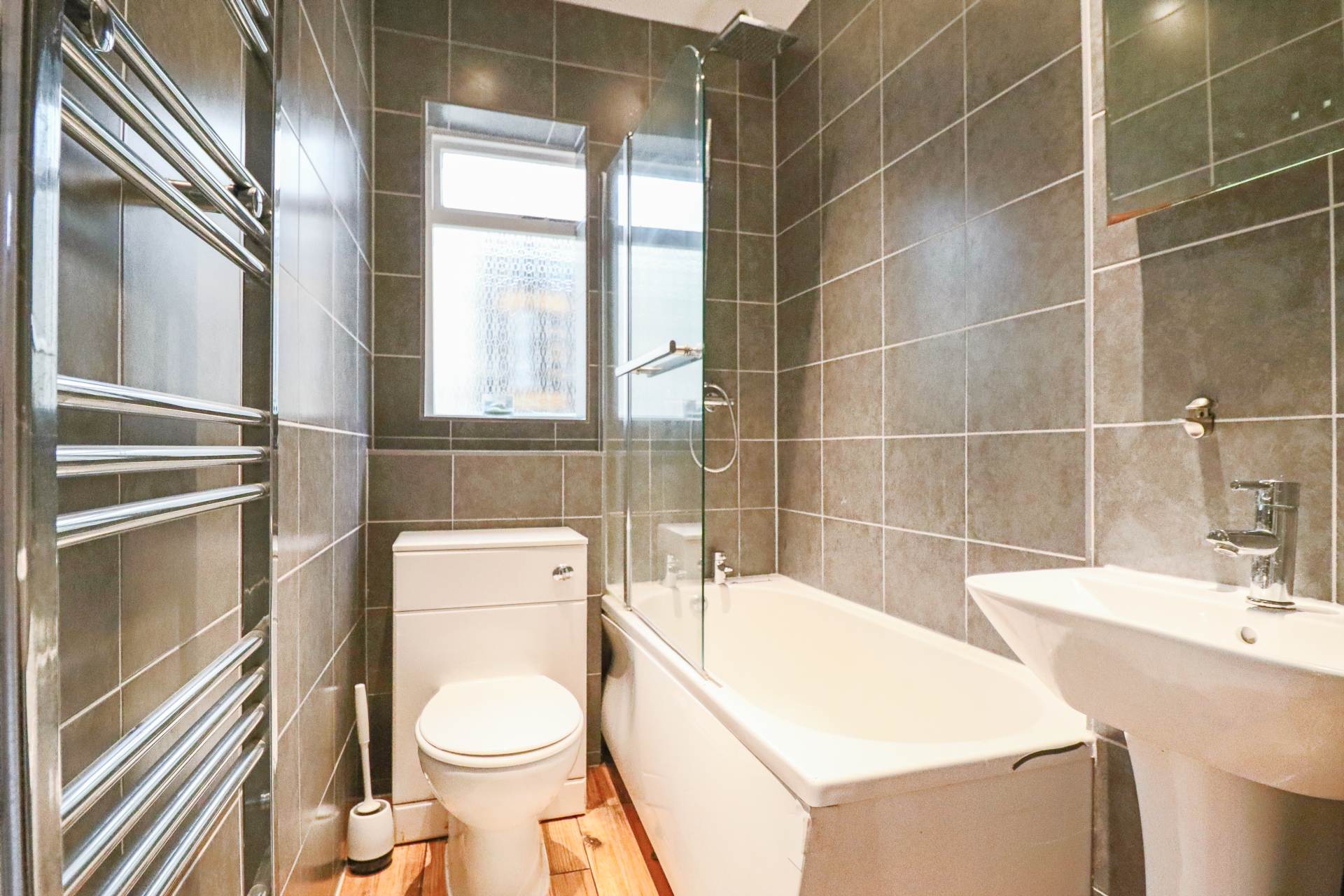 All Saints Road, Hillside - Superb Flat!, Image 8