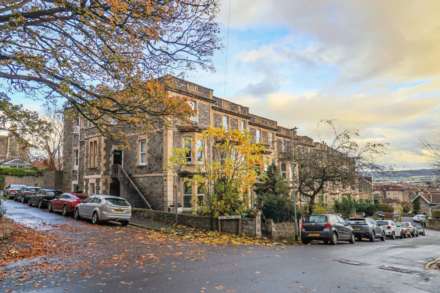 All Saints Road, Hillside - Superb Flat!