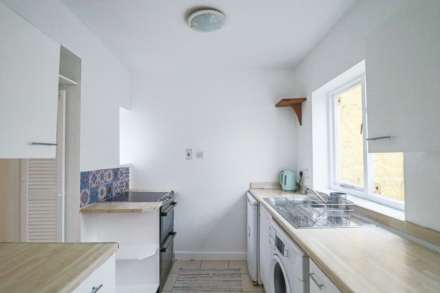 All Saints Road, Hillside - Superb Flat!, Image 11