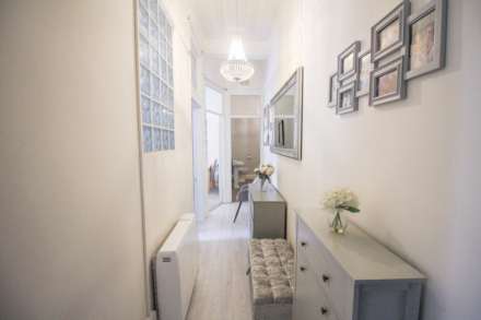 Hillside - Short Walk to Sea Front - Stunningly Presented & Full of Original Features, Image 14