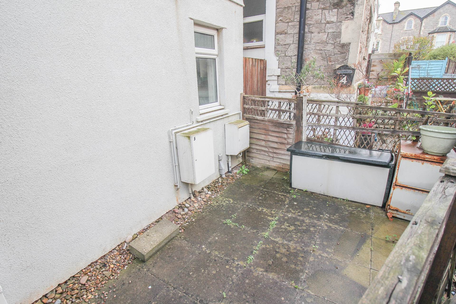 Beaconsfield Road**Two Bedroom House**Parking**Courtyard**Conservatory**Super Location**, Image 11