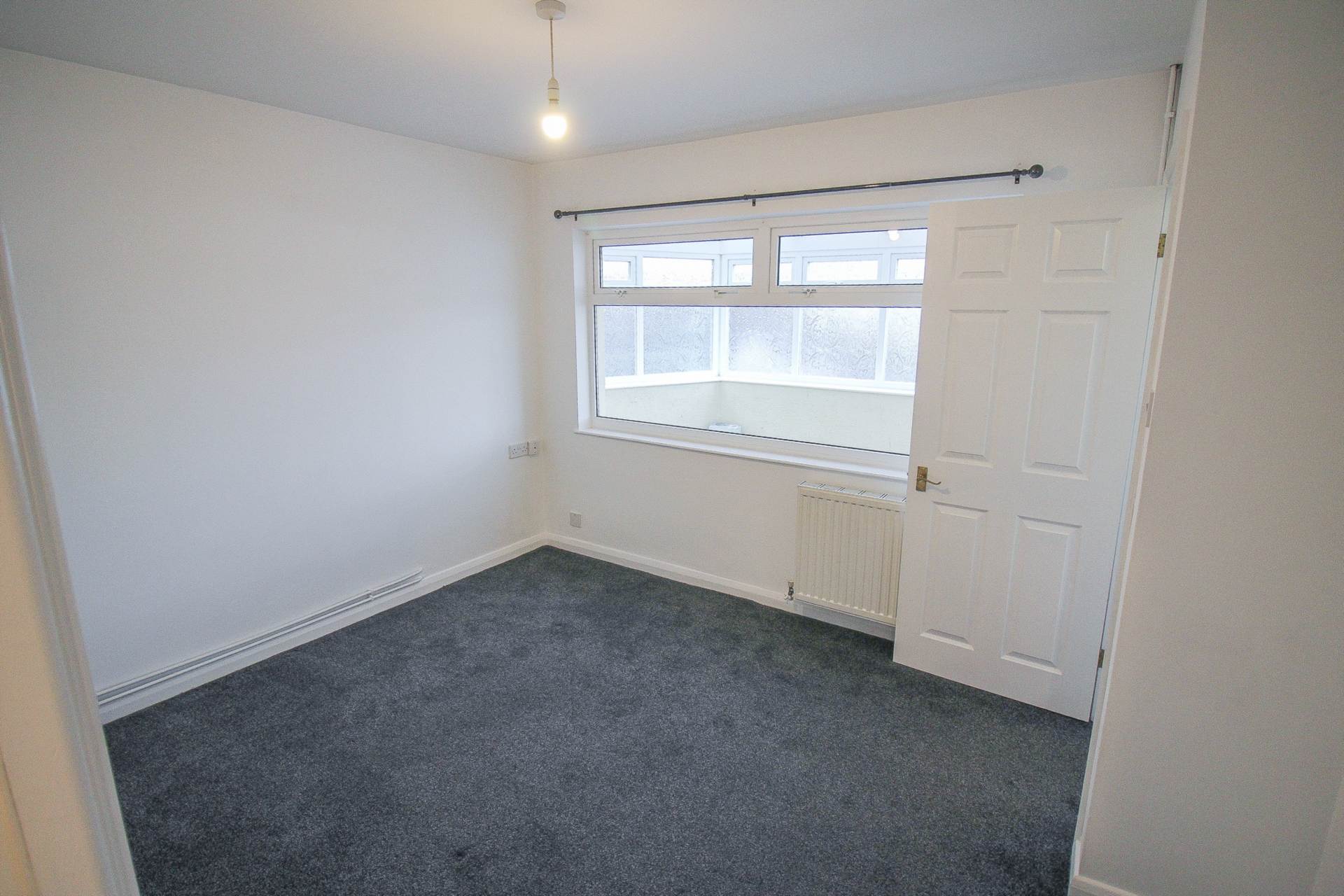 Beaconsfield Road**Two Bedroom House**Parking**Courtyard**Conservatory**Super Location**, Image 3
