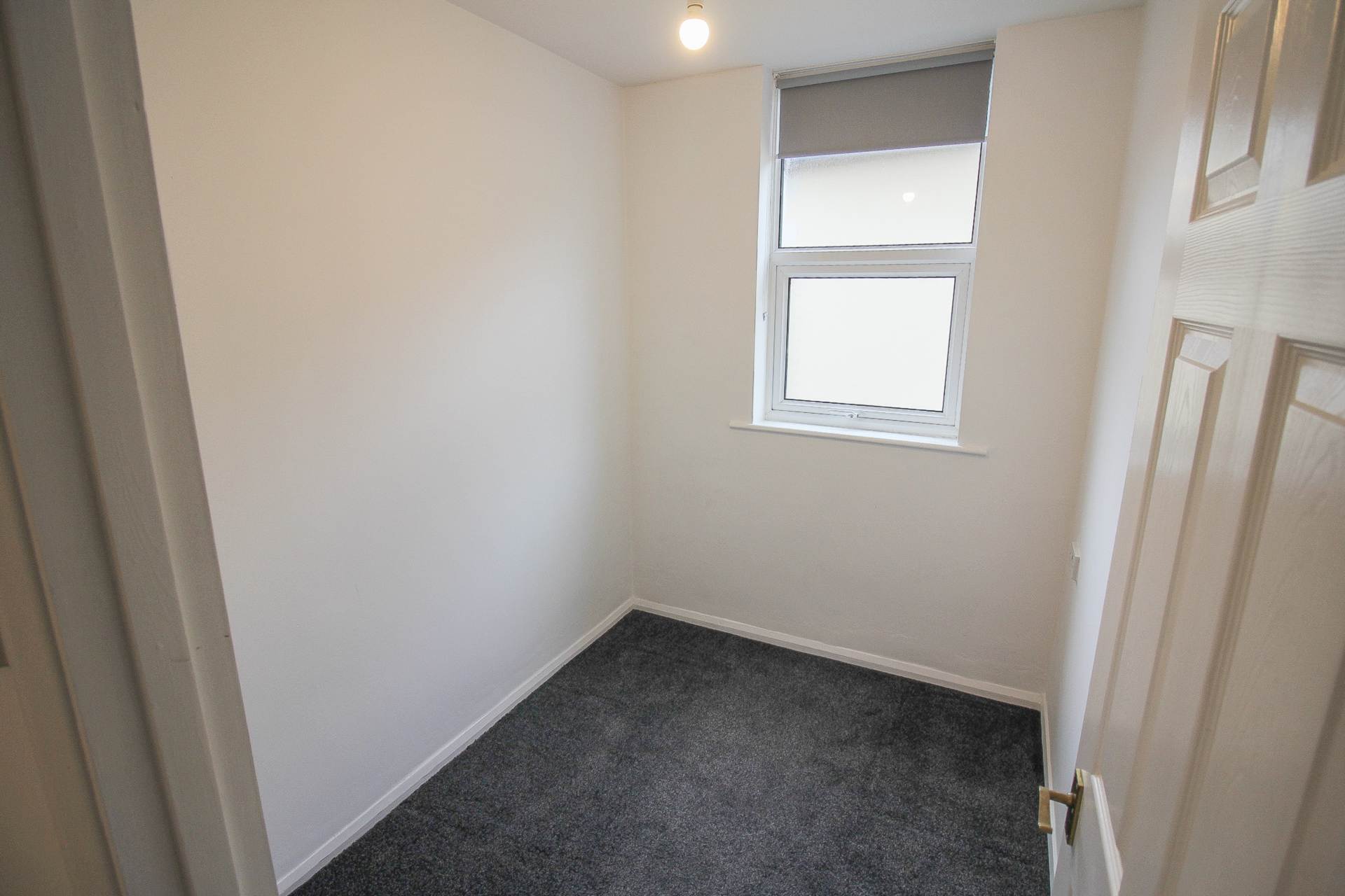 Beaconsfield Road**Two Bedroom House**Parking**Courtyard**Conservatory**Super Location**, Image 8