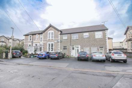 Beaconsfield Road**Two Bedroom House**Parking**Courtyard**Conservatory**Super Location**, Image 1