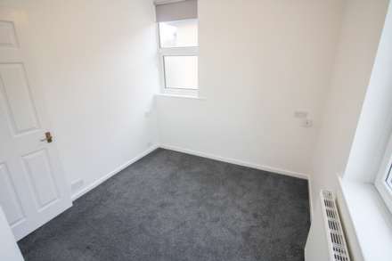Beaconsfield Road**Two Bedroom House**Parking**Courtyard**Conservatory**Super Location**, Image 7