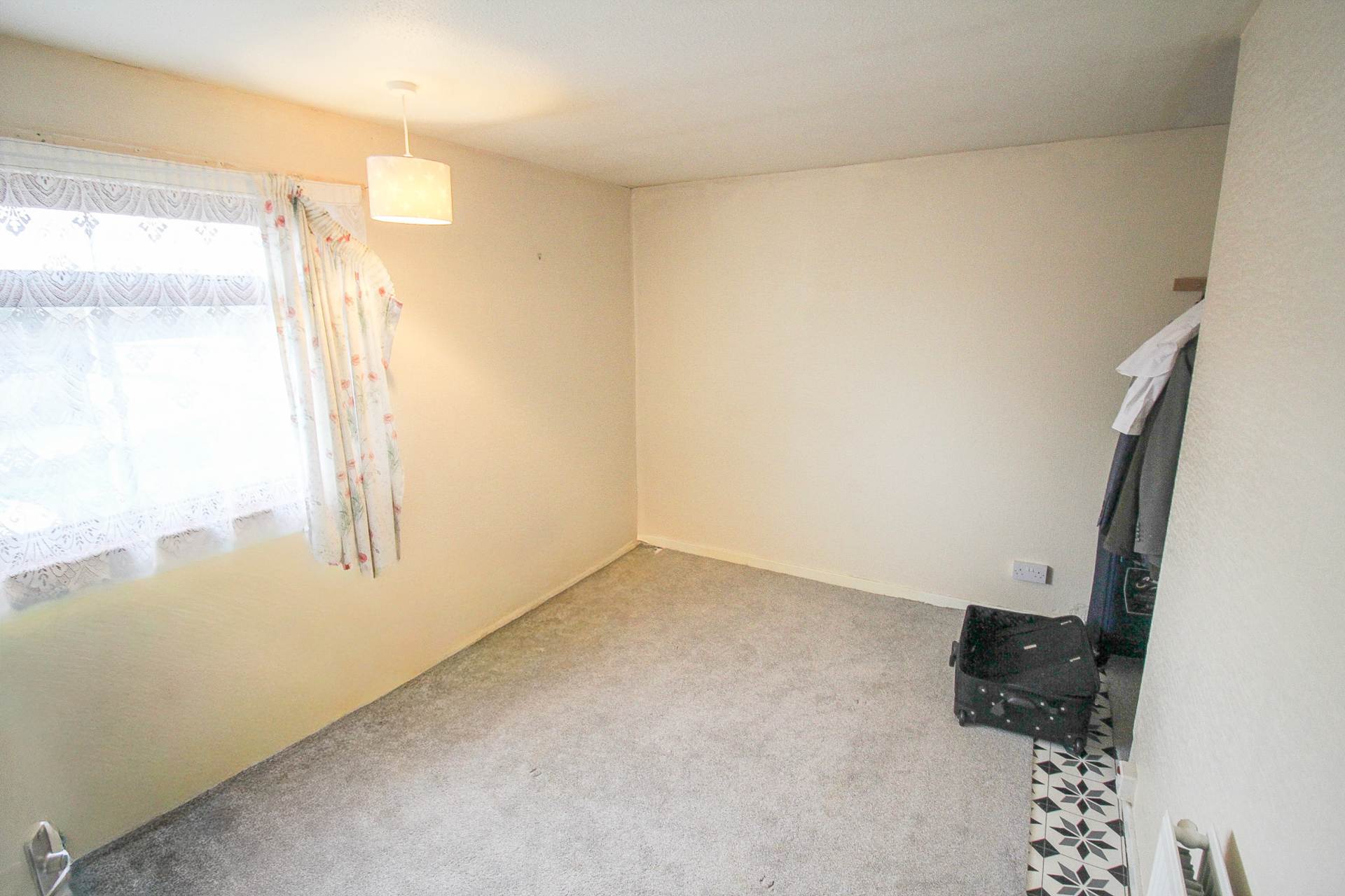 Weston super Mare**Updating Required**3 Bedrooms**, Image 6