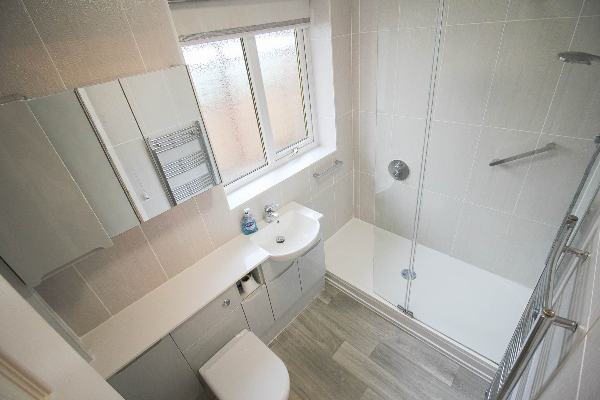 St George**Detached Bungalow**Two Double Bedrooms**South Facing Garden**, Image 13