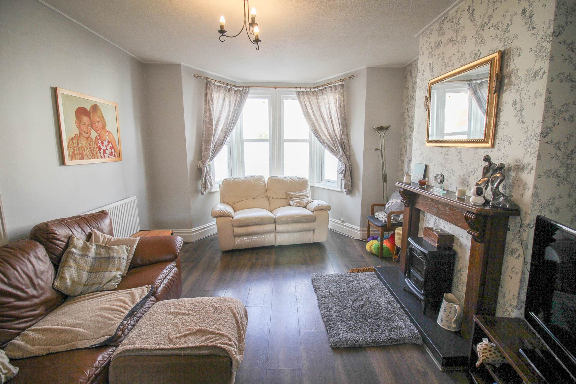 **Weston super Mare**Great Value for Money**Three Bedrooms**Good Size Garden**, Image 5