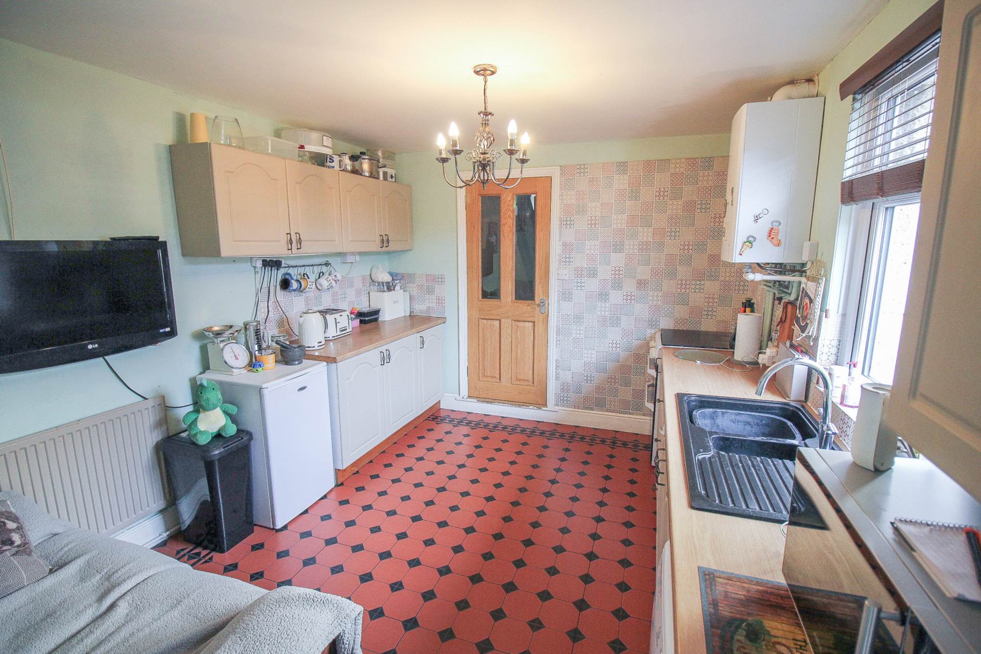 **Weston super Mare**Great Value for Money**Three Bedrooms**Good Size Garden**, Image 8