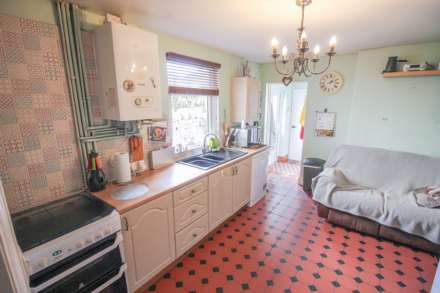 **Weston super Mare**Great Value for Money**Three Bedrooms**Good Size Garden**, Image 7