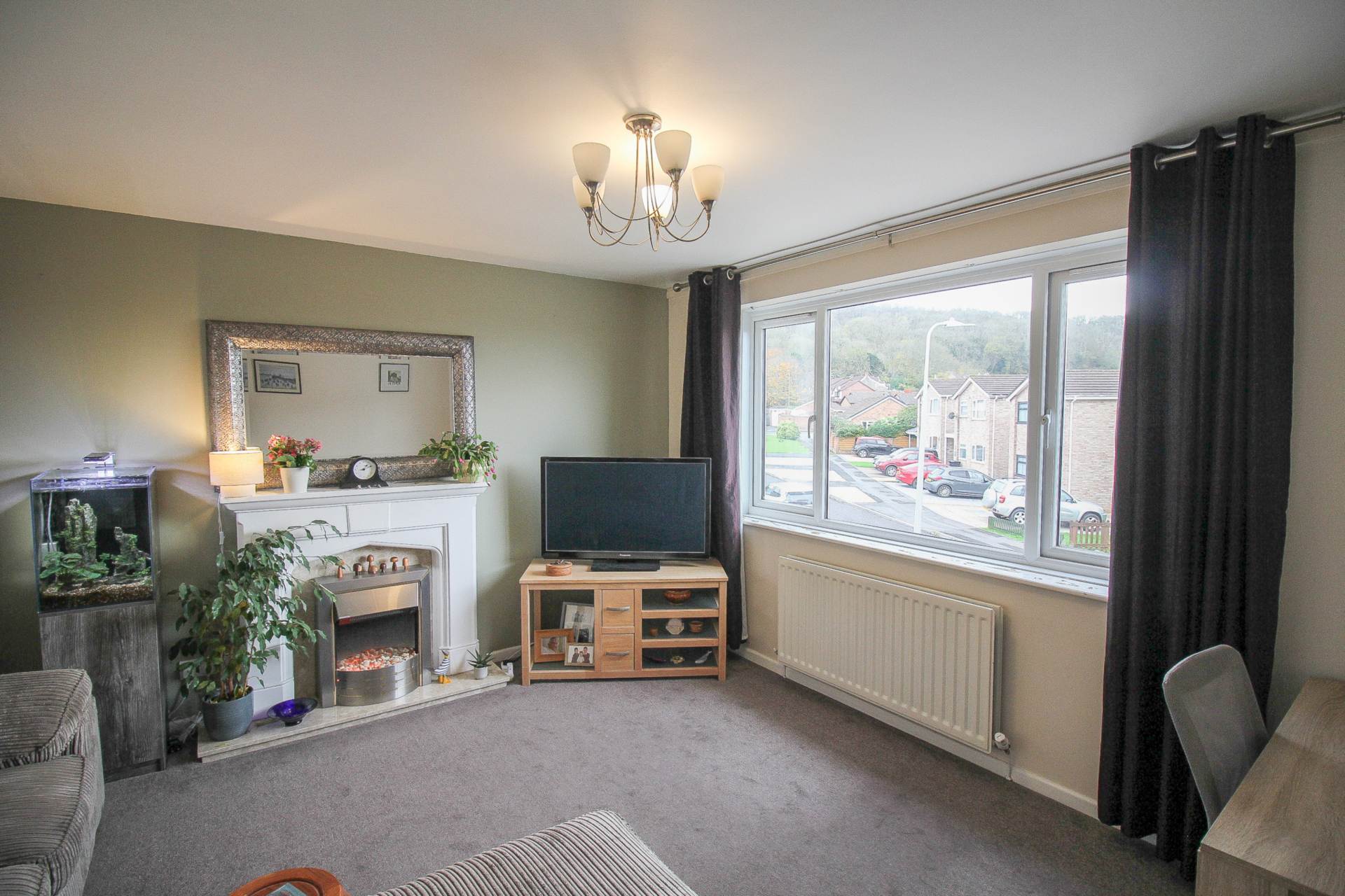 Hutton**Two Double Bedrooms**Garage & Parking**Private Garden**, Image 3