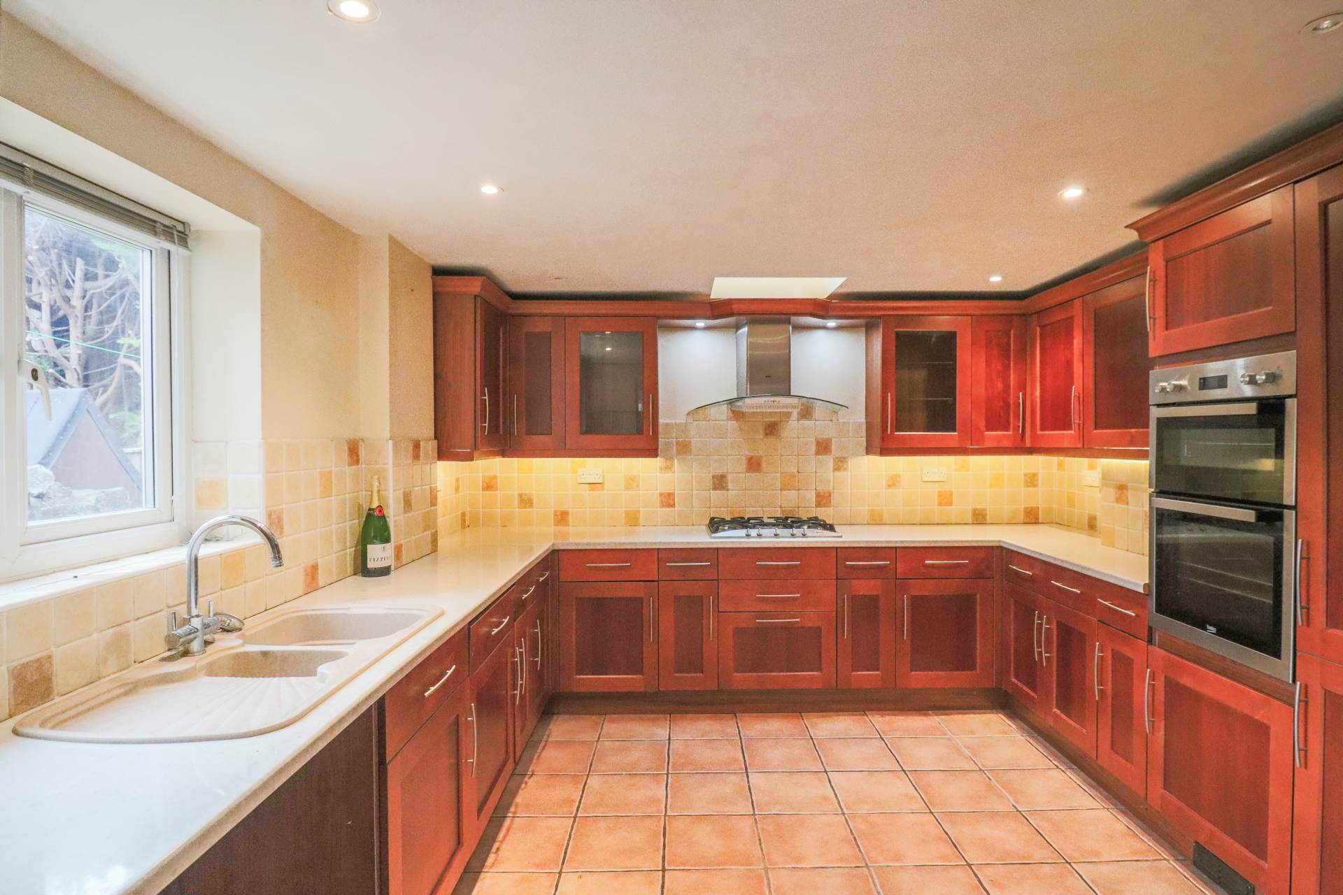 Rhyne Terrace, Uphill Village, Image 6