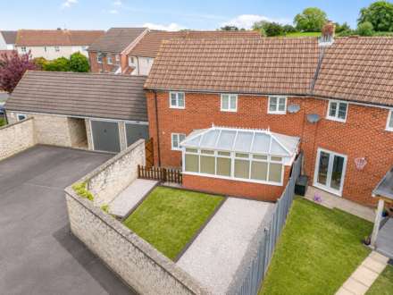 Elborough Gardens, Elborough Village, Image 13