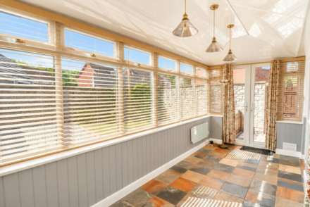 Elborough Gardens, Elborough Village, Image 9