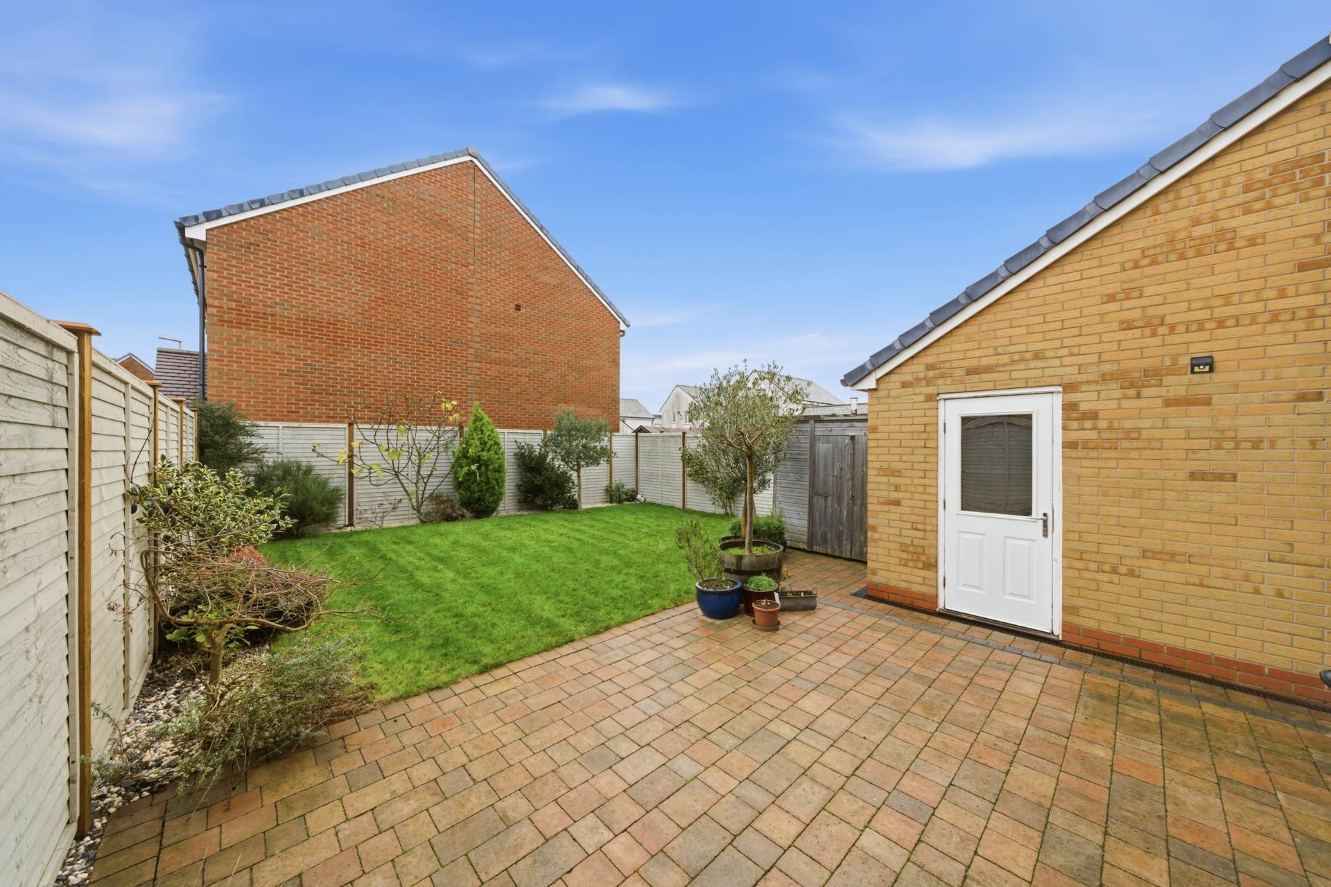 Rapide Way, Haywood Village - Exceptionally Updated Home, Image 7