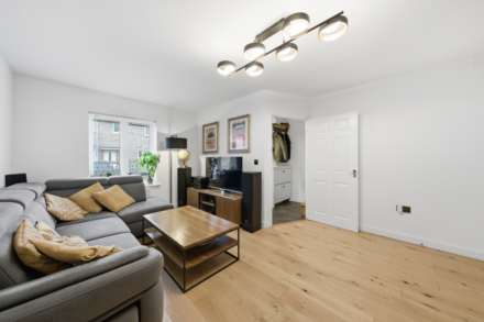 Rapide Way, Haywood Village - Exceptionally Updated Home, Image 3