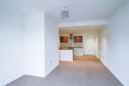 Milton Road, Milton - Superb First Time Buyers Opportunity, Image 6