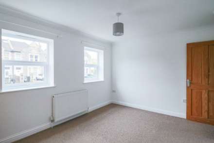 Milton Road, Milton - Superb First Time Buyers Opportunity, Image 8