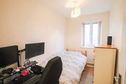 Cubitt Close, Haywood Village, Image 14