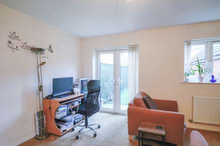 Cubitt Close, Haywood Village, Image 4