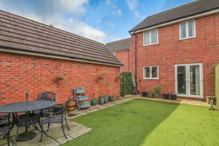 Cubitt Close, Haywood Village, Image 6