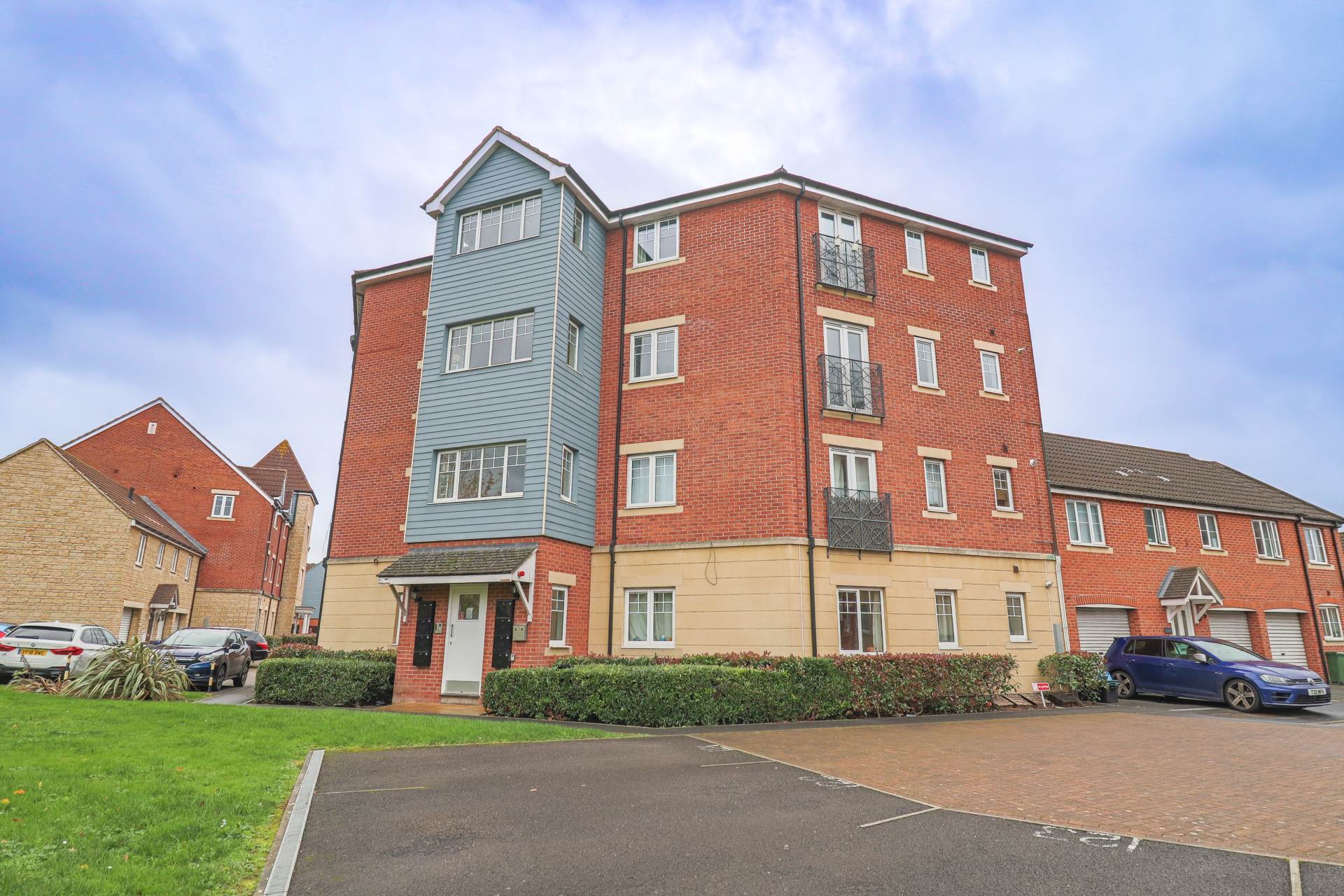 Riverside Close, Bridgwater, Image 1