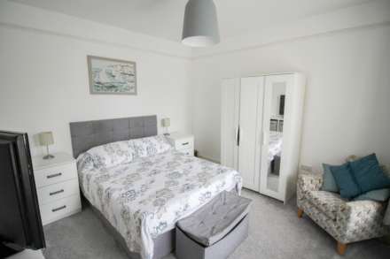 South Ward**4/5 Bedrooms**2/3 Reception Rooms**Substantial Family Home**Close to Beach & Amenities**, Image 15