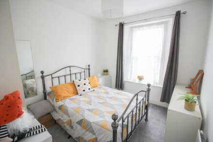 South Ward**4/5 Bedrooms**2/3 Reception Rooms**Substantial Family Home**Close to Beach & Amenities**, Image 17