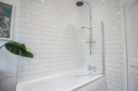 South Ward**4/5 Bedrooms**2/3 Reception Rooms**Substantial Family Home**Close to Beach & Amenities**, Image 21