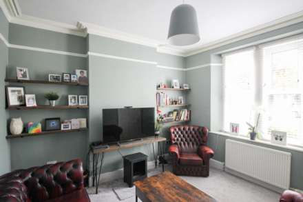 South Ward**4/5 Bedrooms**2/3 Reception Rooms**Substantial Family Home**Close to Beach & Amenities**, Image 5