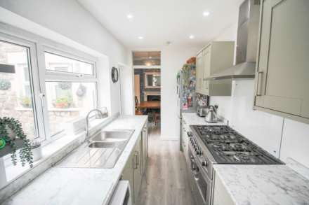 South Ward**4/5 Bedrooms**2/3 Reception Rooms**Substantial Family Home**Close to Beach & Amenities**, Image 8