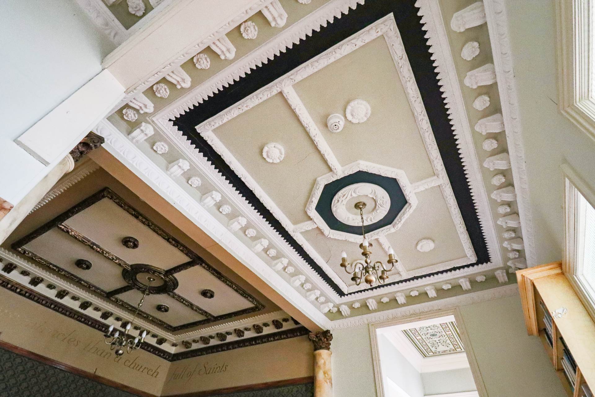 Southside Mansions, Hillside, Image 4